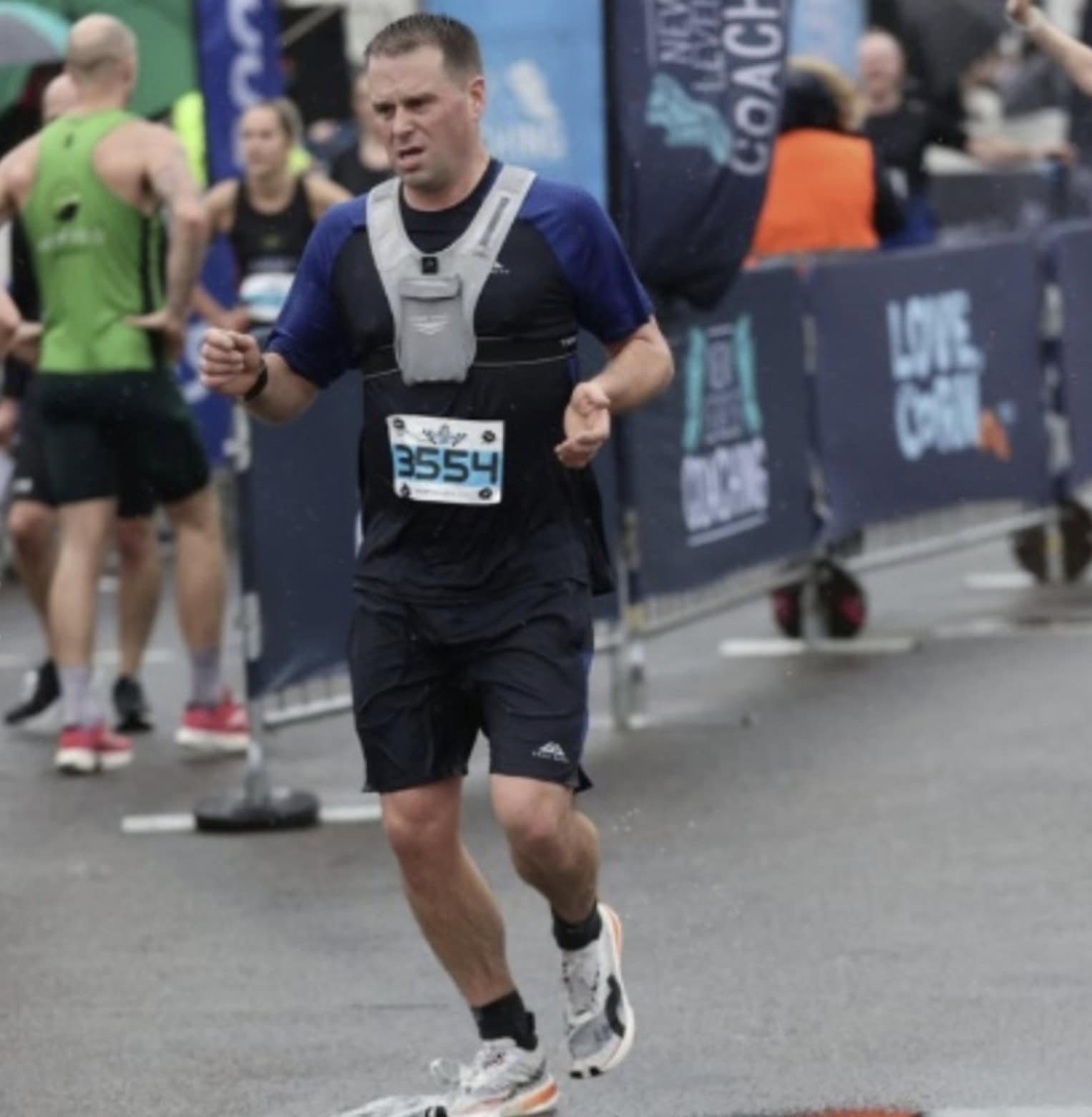 British Runner Matt Clayton Runs Brighton Marathon, Walks to Paris, and Shatters His PB Again 3